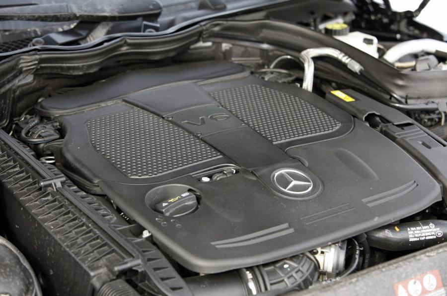  Mercedes-Benz C350 4Matic 2012 года  (фото 19 из 29)